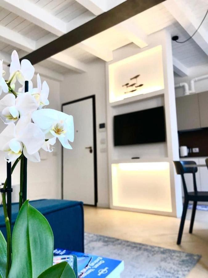 3 Amici Al Teatro Apartment เวโรนา ภายนอก รูปภาพ